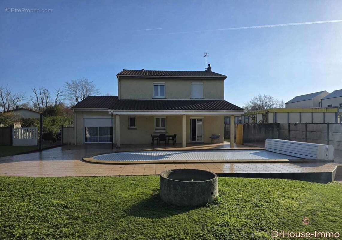 Maison à MERIGNAC