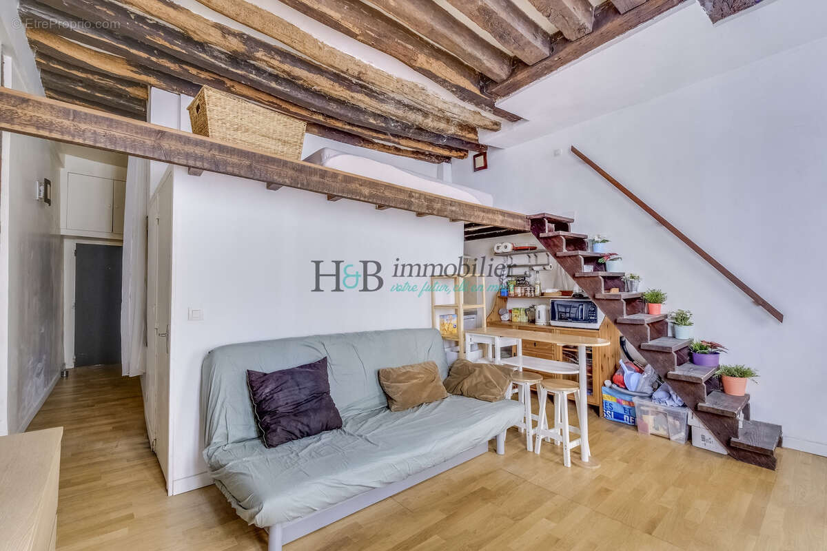 Appartement à PARIS-12E