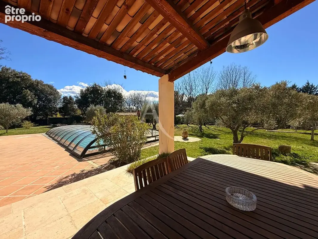 Propriete de 220m2 avec piscine sur 3388m2 de terrain dependance garage atelier - photo 2