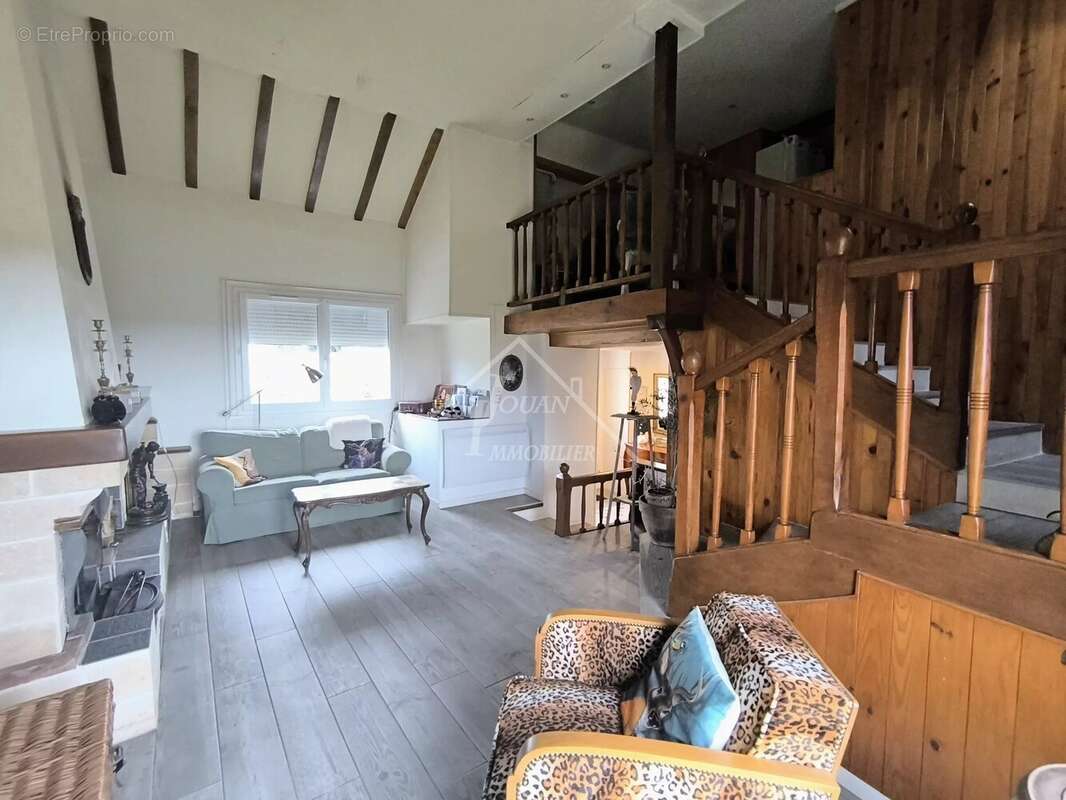 Maison à LA CROUZILLE