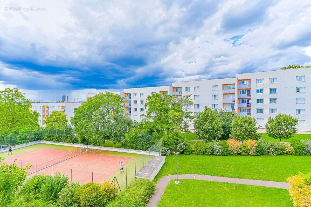 Appartement 87 m² à Creteil  - photo 8