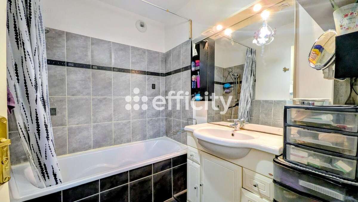 Appartement à BELLEVILLE