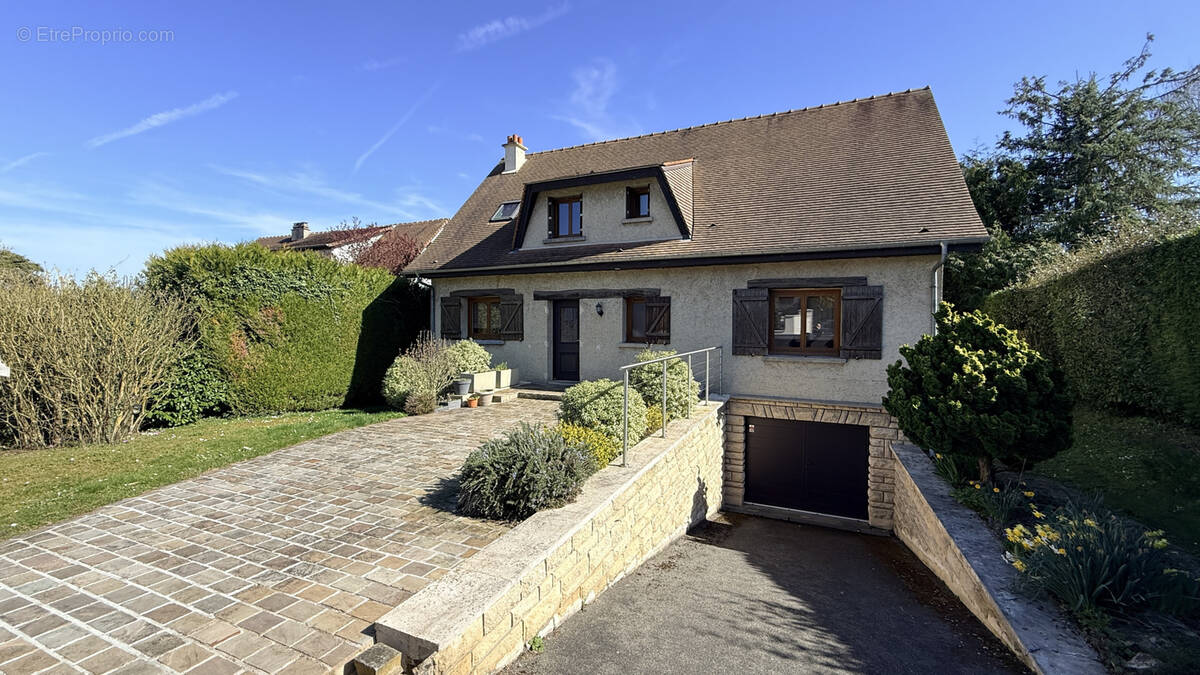 Maison à SAINT-GERMAIN-DE-LA-GRANGE