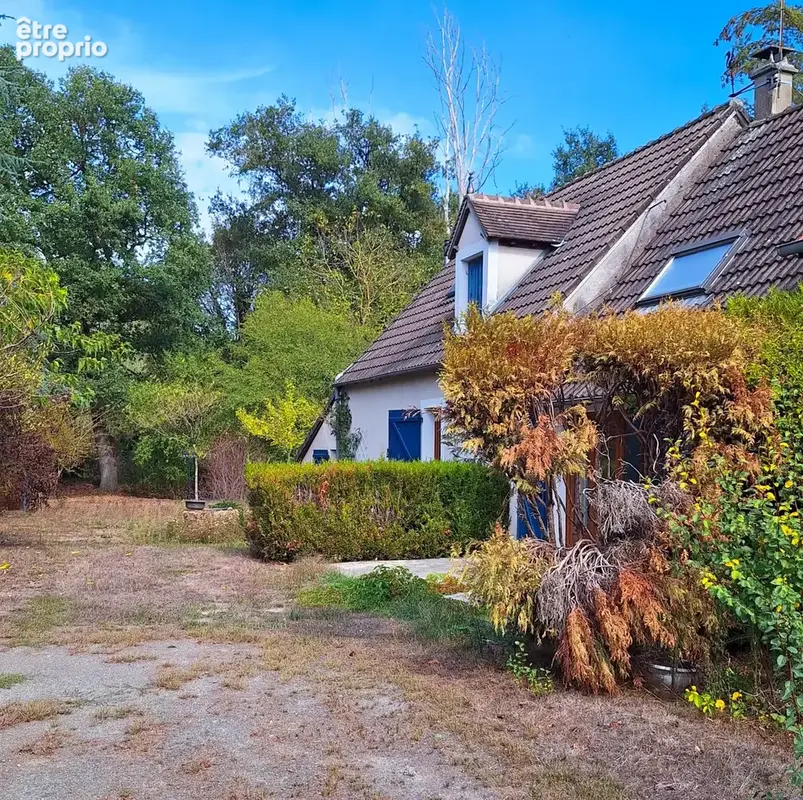 À vendre : Maison de charme avec jardin, à l’abri des regards (Cher) - photo 18