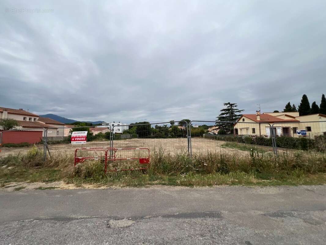 Terrain à ARGELES-SUR-MER
