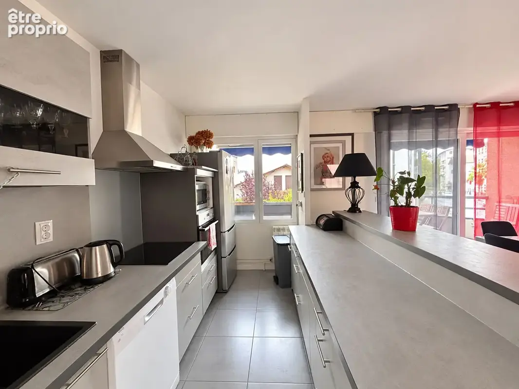 T3 d'exception avec garage en front de mer - photo 15