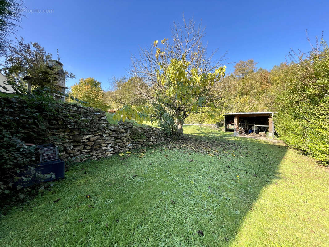 Maison à FONTAINE-SOUS-JOUY