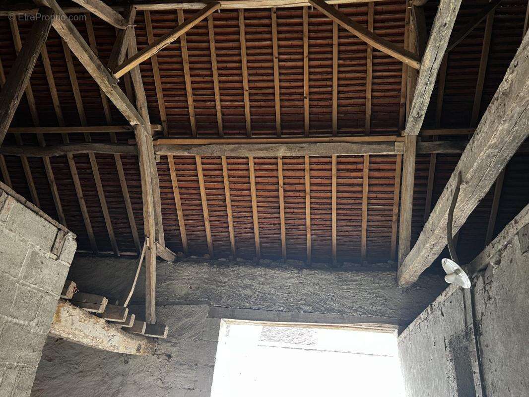 Maison 140 m² à Saint-Michel-En-Brenne  - photo 2