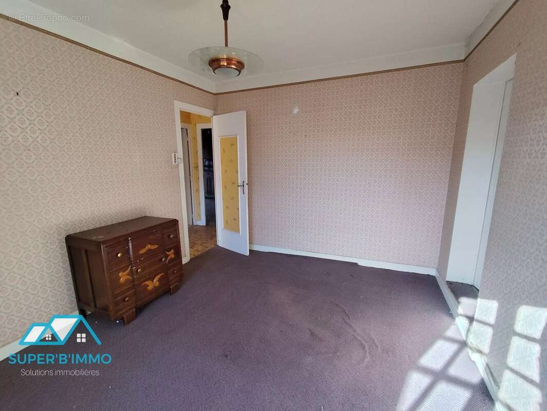 Maison à MAZEYRAT-D'ALLIER