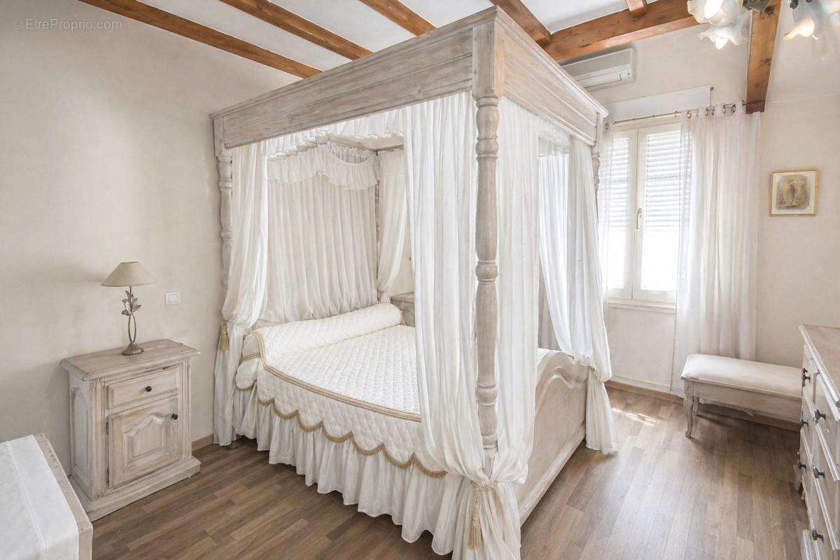 Maison à MOISSAC