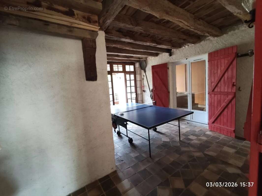 Maison à SAINT-FRONT-DE-PRADOUX