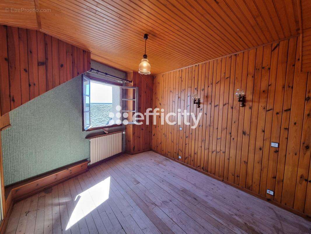 Maison 198 m² à Les Monts-Verts  - photo 32