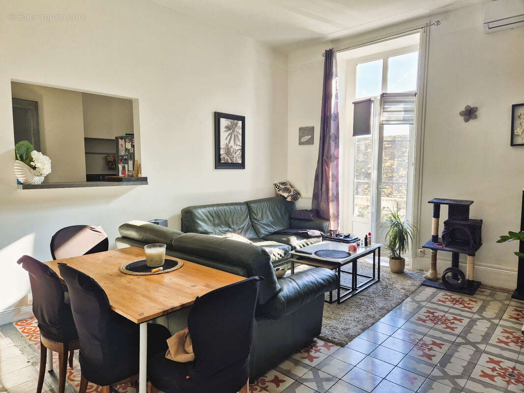 Appartement à PEZENAS
