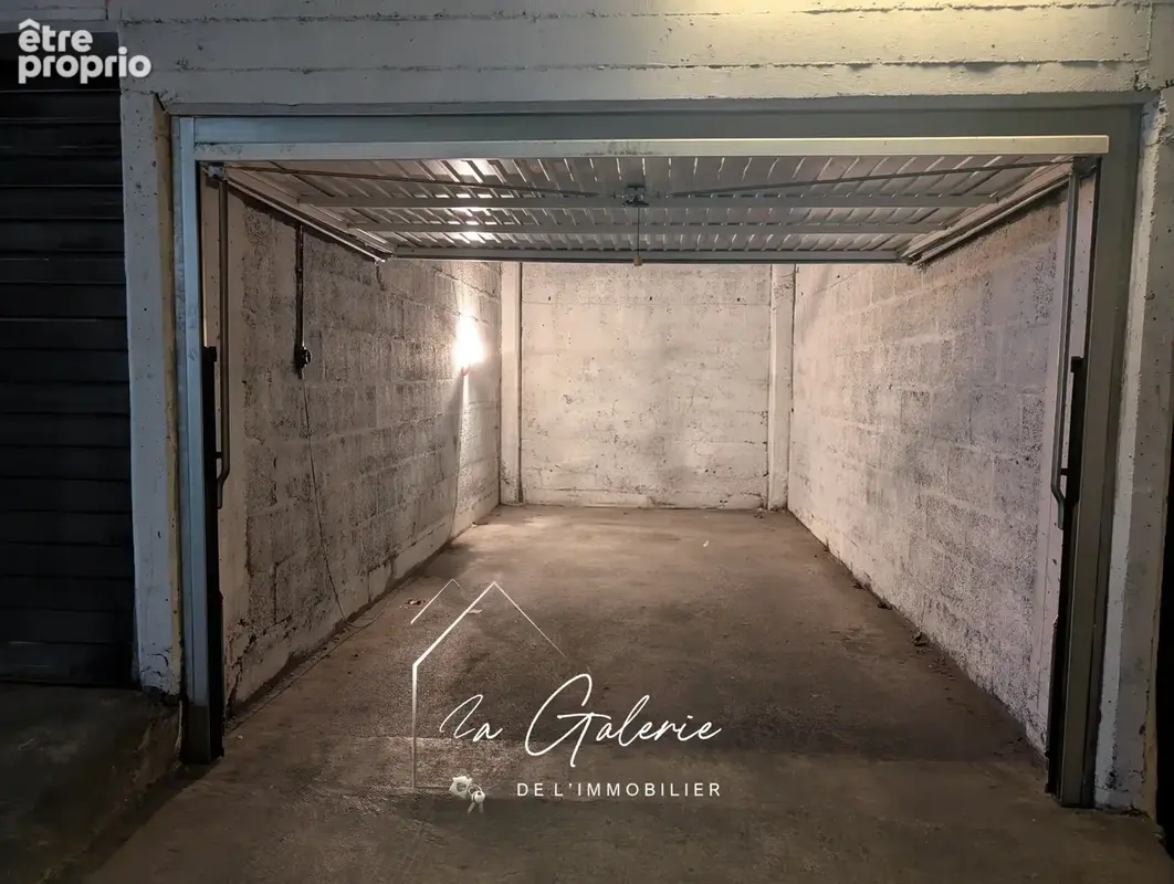 Garage proche grands boulevards - photo 3