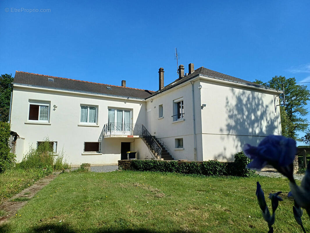 Maison à NIVILLAC