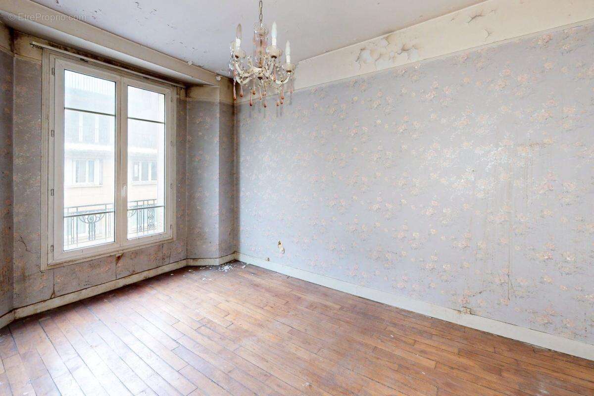 Appartement à CLICHY