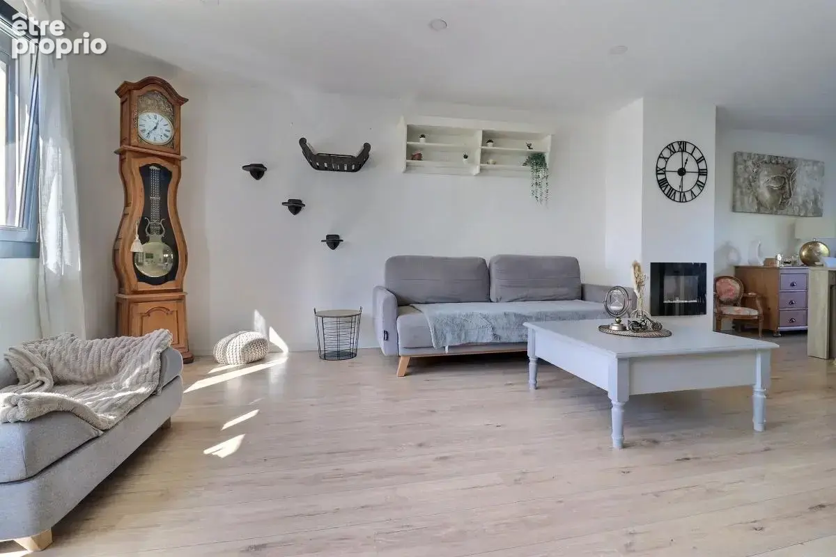 MARSANNAY-LA-CÖTE – Maison jumelée avec 3 chambres, terrasse et sous-sol - photo 9