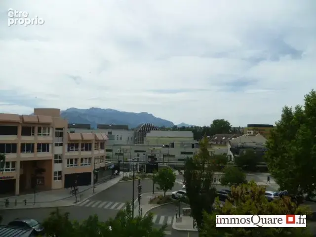 Appartement 81 m² à Voiron  - photo 4