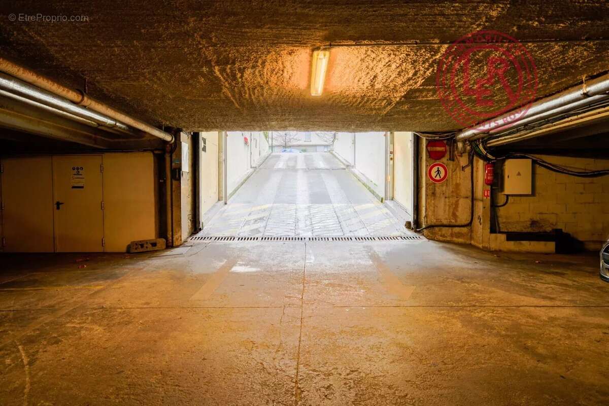Commerce à BOULOGNE-BILLANCOURT