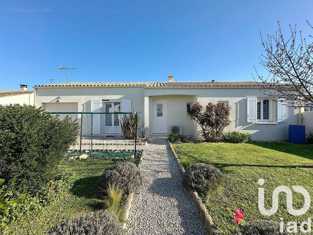 Photo 1 - Maison à BENON