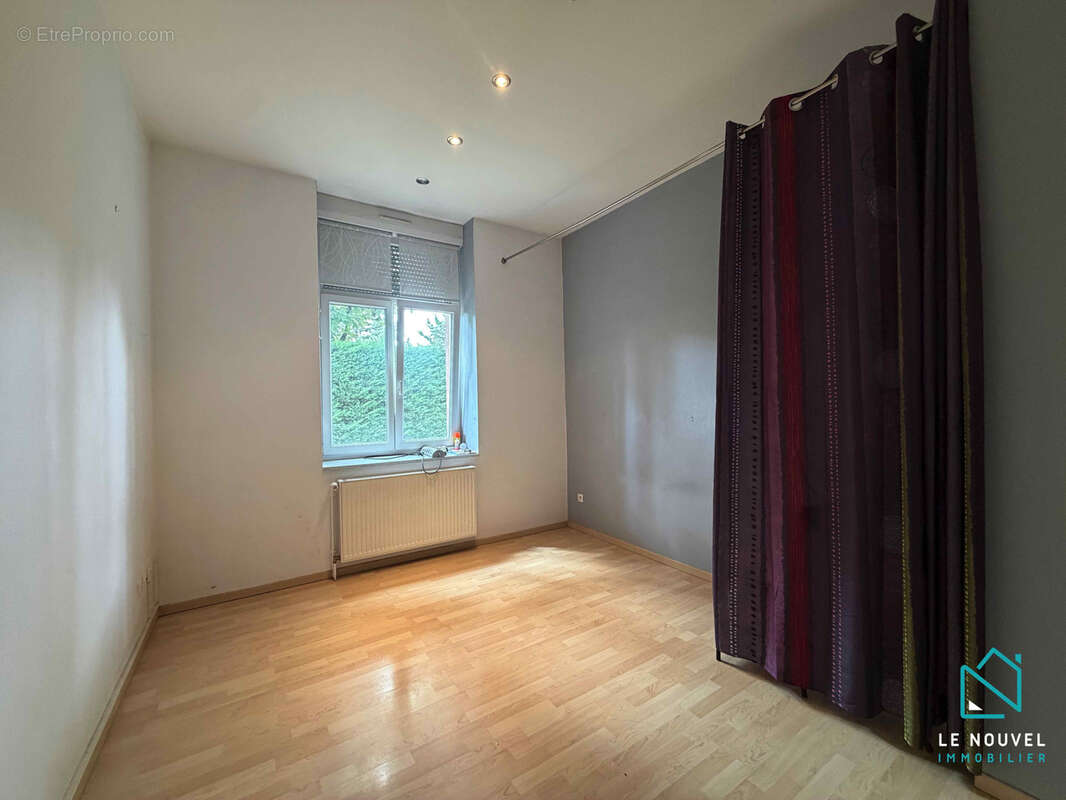 Appartement avec très grand jardin à Mulhouse - photo 4