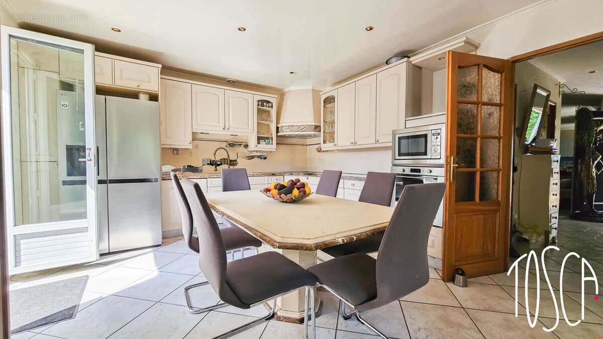 Maison à VITRY-SUR-SEINE