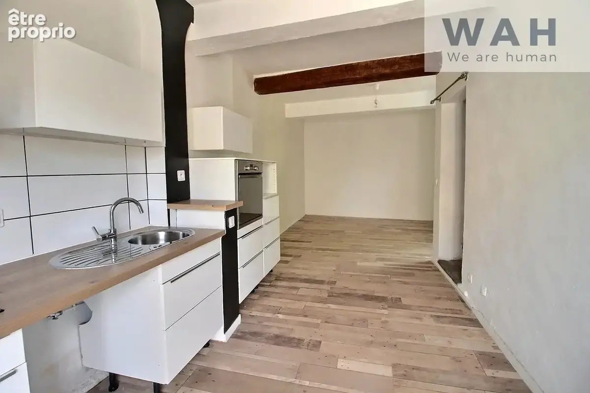 Vente maison de village 2 pieces + garage - saint-martin-de- - photo 1