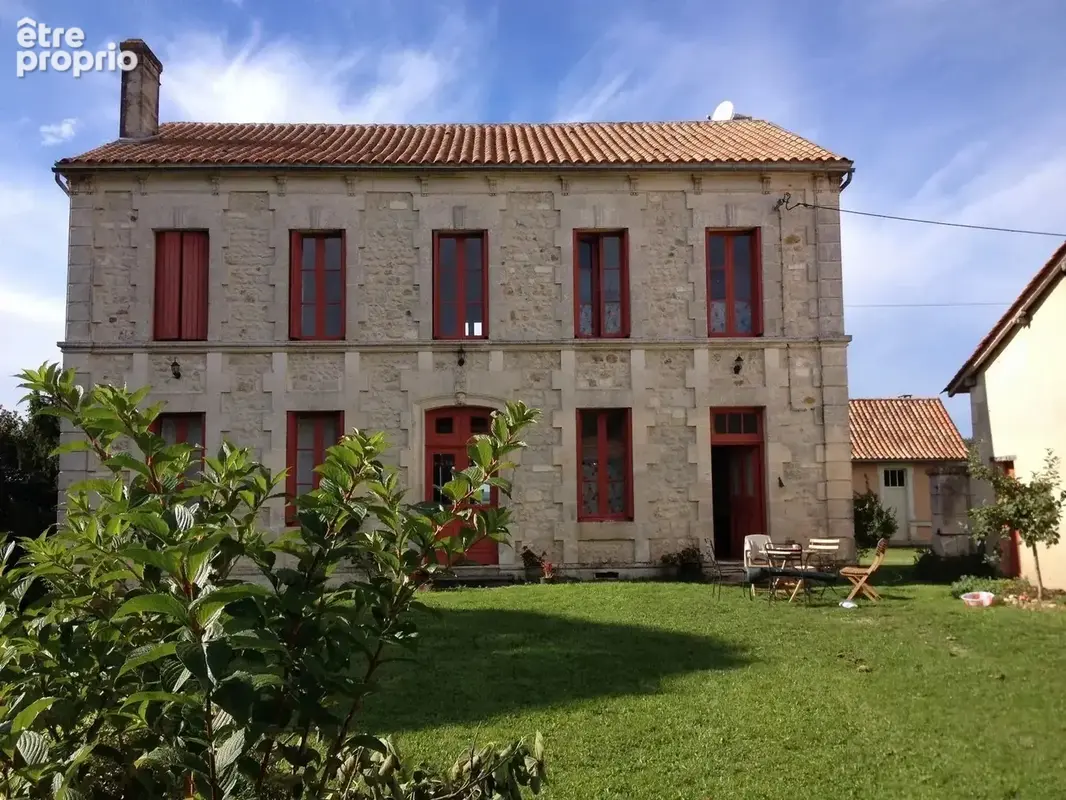 Maison à JUIGNAC