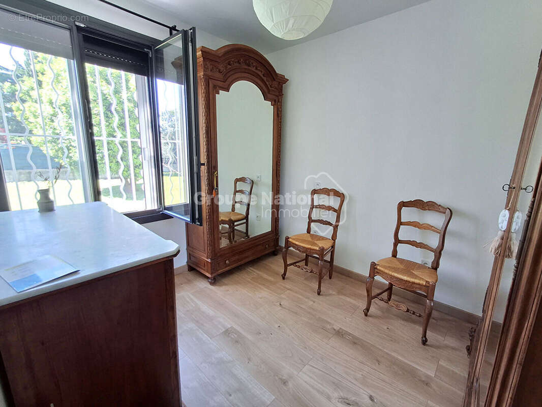 Maison à LE PONTET