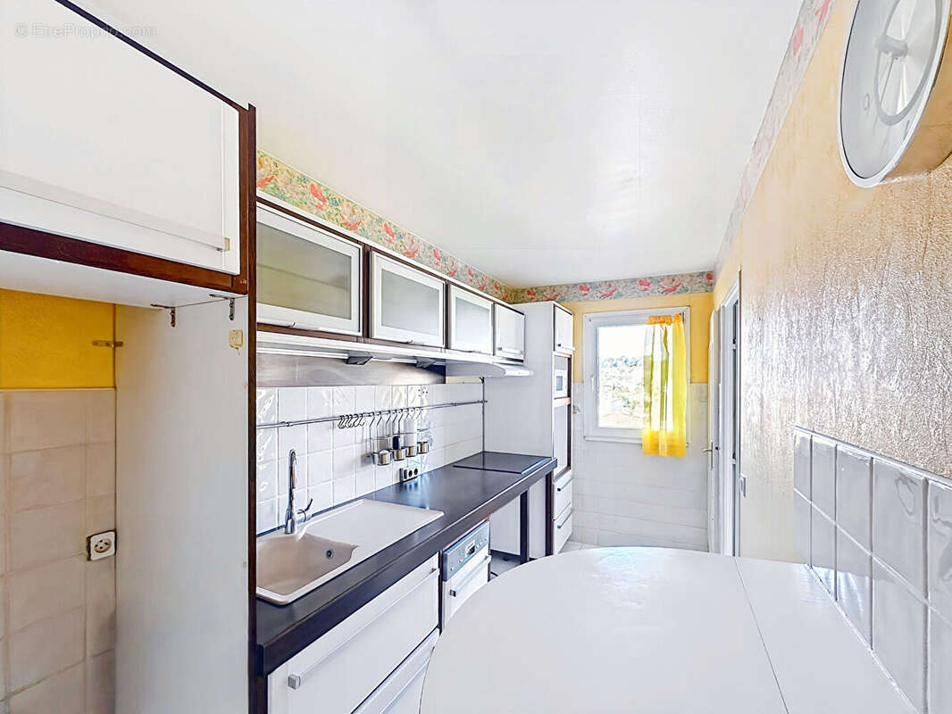 Appartement à MARSEILLE-13E