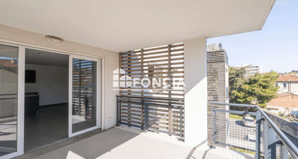 Appartement à MARSEILLE-10E