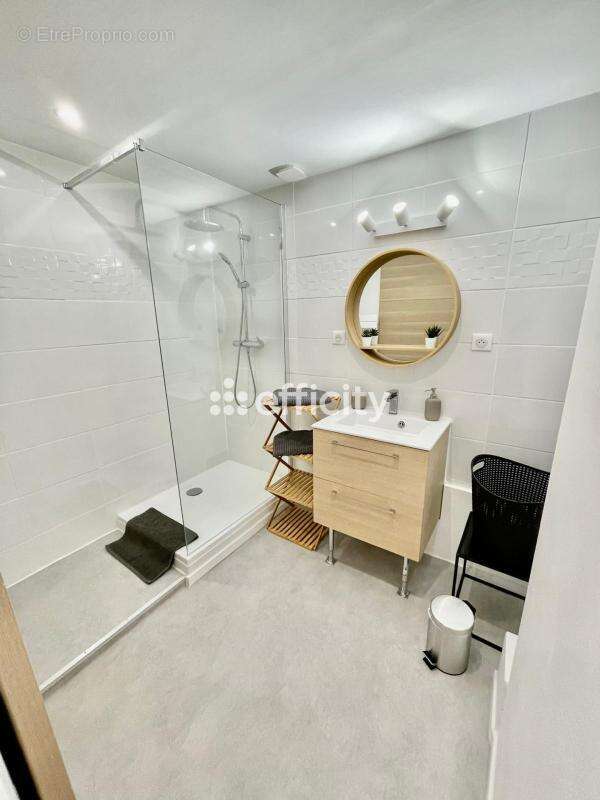 Appartement à SAINTES