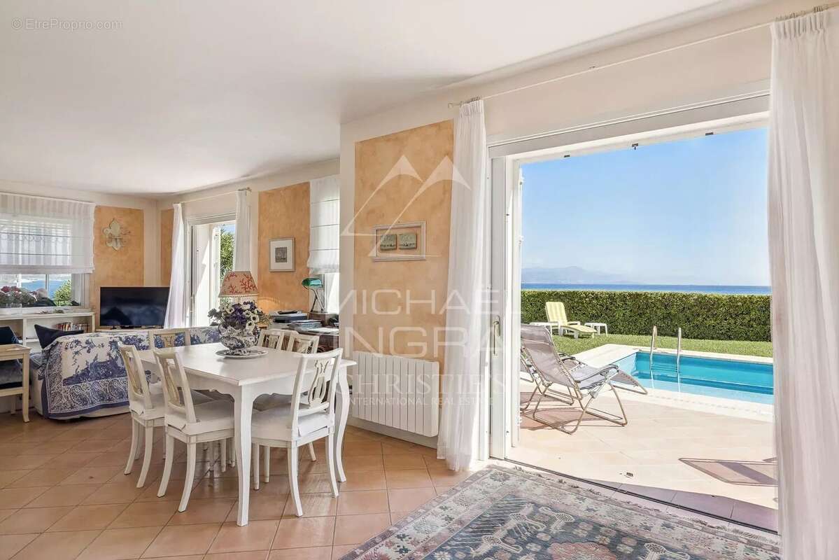 Maison à ANTIBES