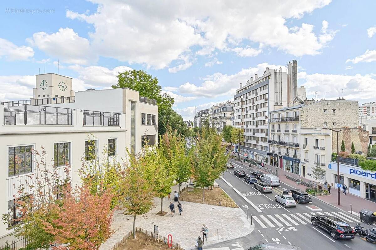 Appartement à CHARENTON-LE-PONT