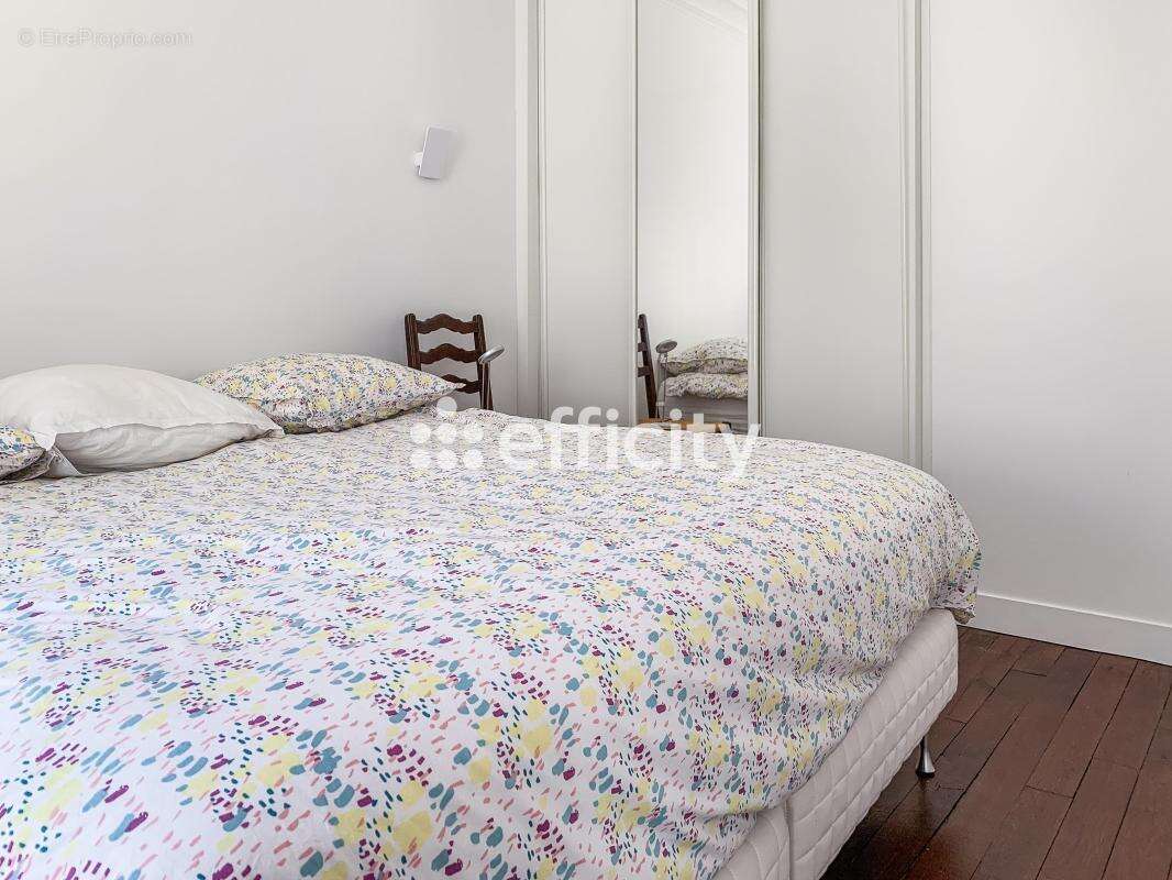 Appartement à PARIS-5E