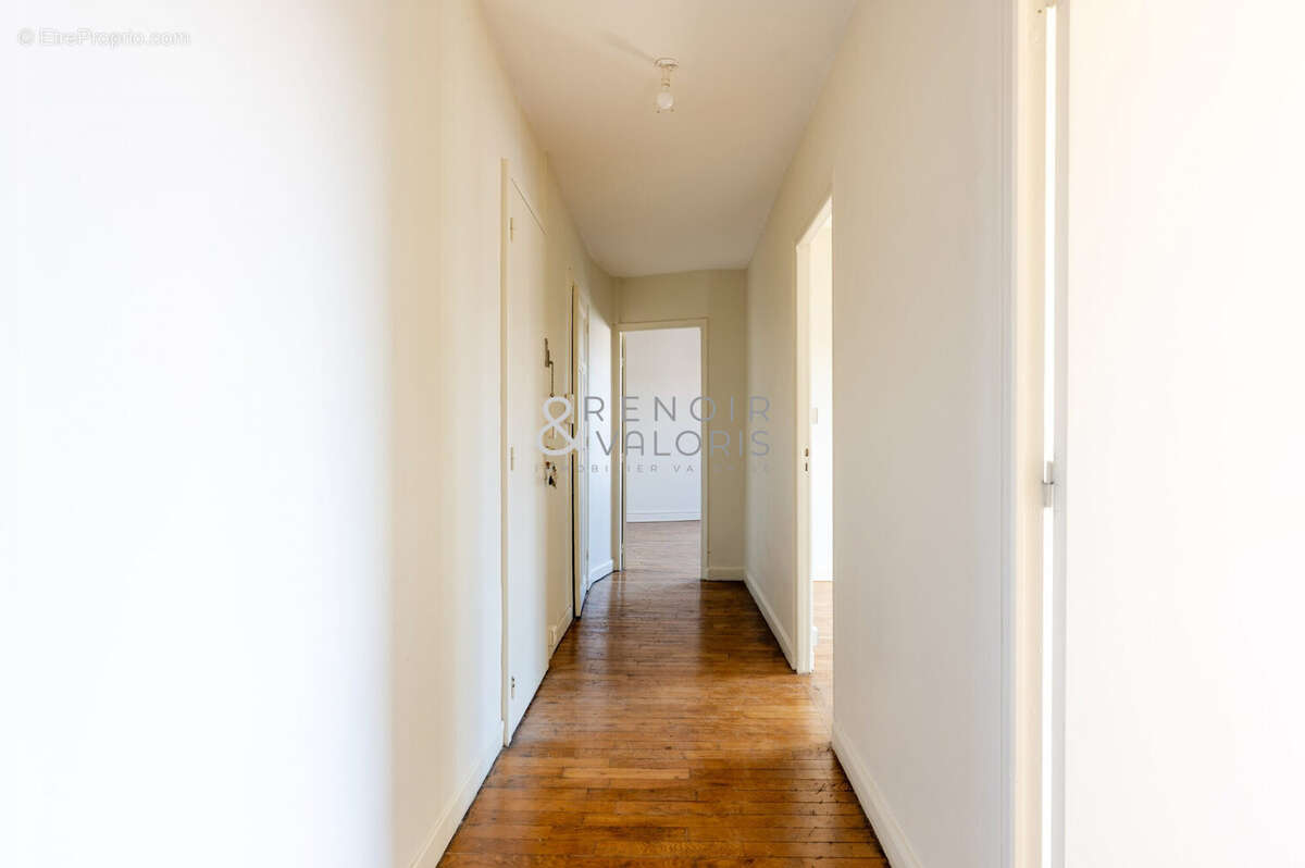 Appartement 60 m² à Laxou  - photo 3