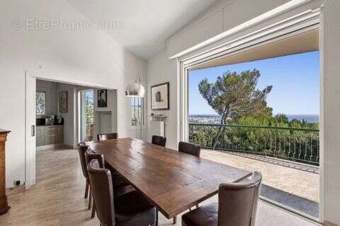 Maison à ANTIBES