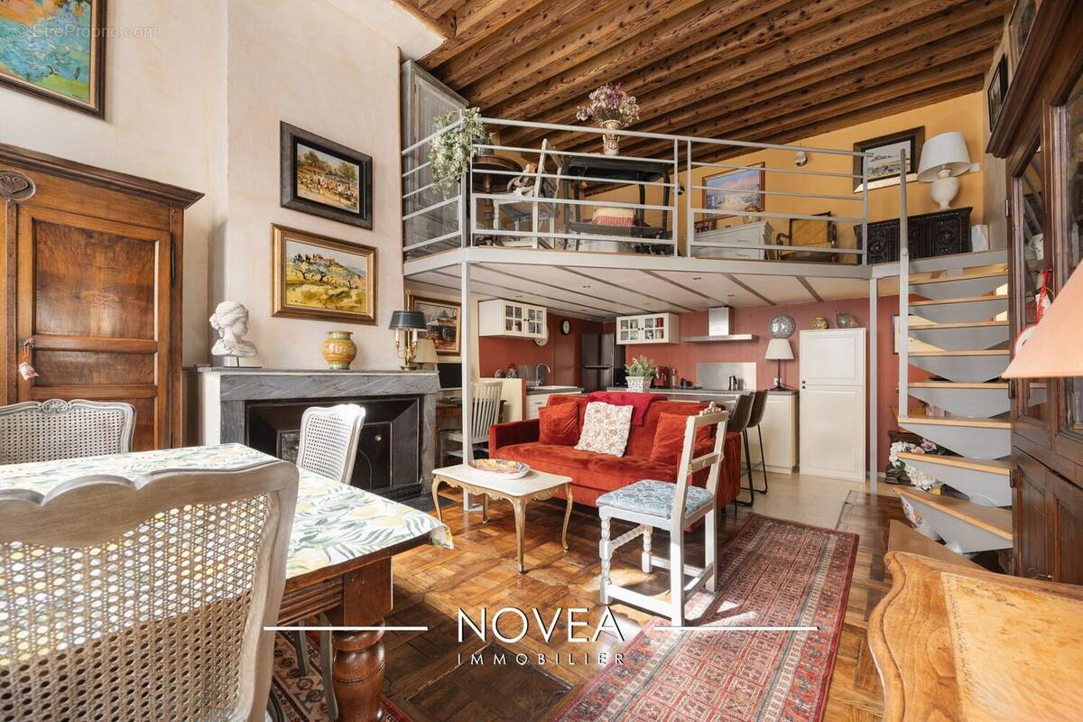 Appartement à LYON-1E