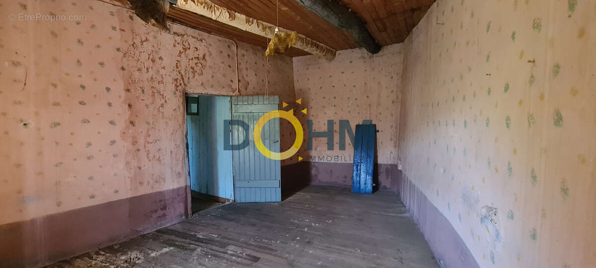 Maison de hameau avec 4152m2 de terrain - photo 16