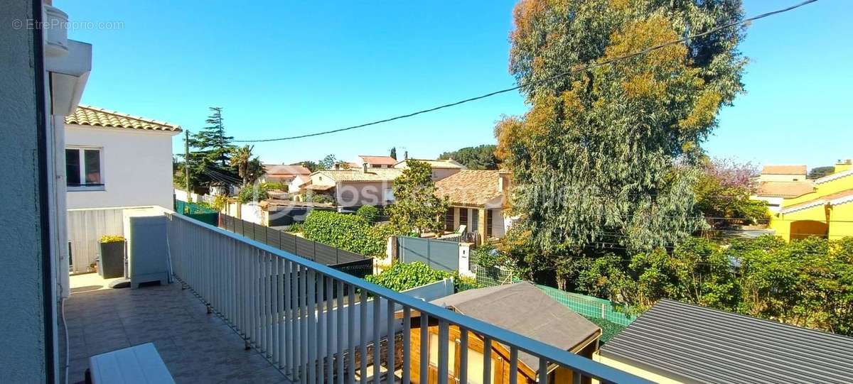 Appartement à SIX-FOURS-LES-PLAGES