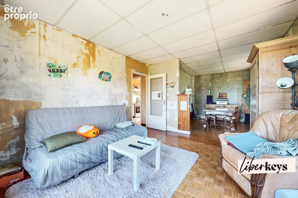 Lacrost 71700 - villa sur 2 niveaux - 112 m² habitable - 1762 m² terrain - 3/4 chambres - garage - photo 6