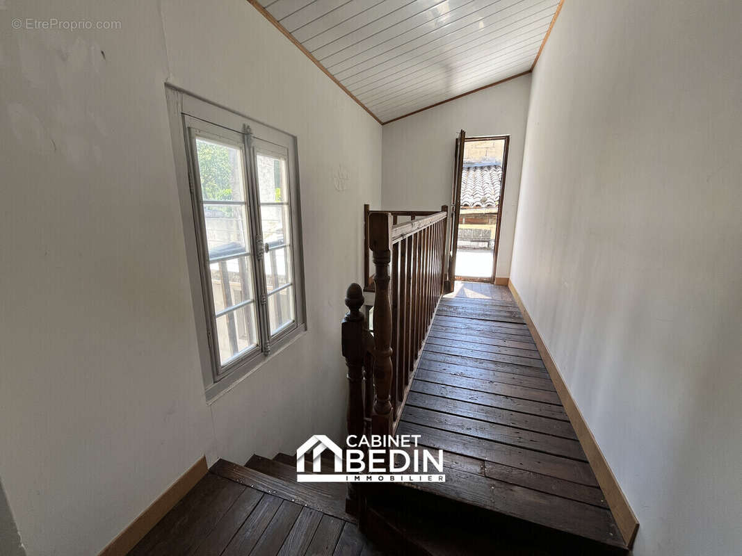 Maison 130 m² à Lormont  - photo 6