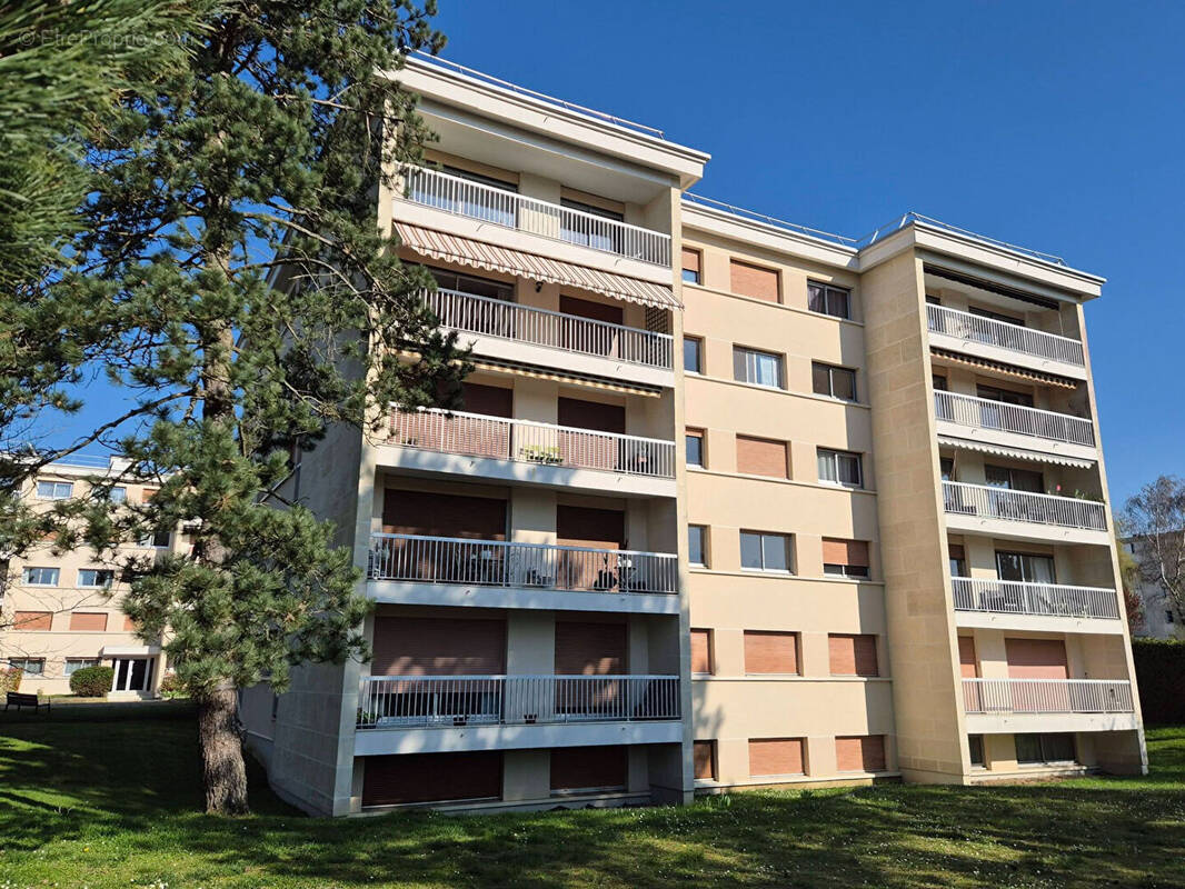 Appartement à RAMBOUILLET