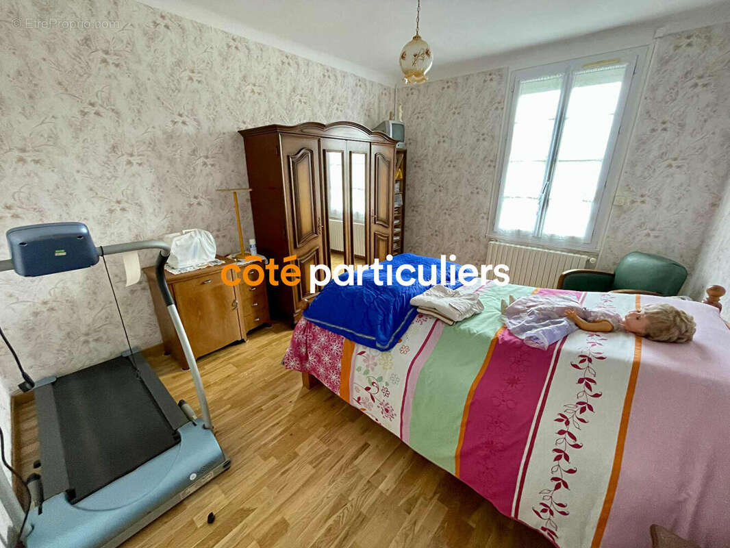 Maison à BARON-SUR-ODON