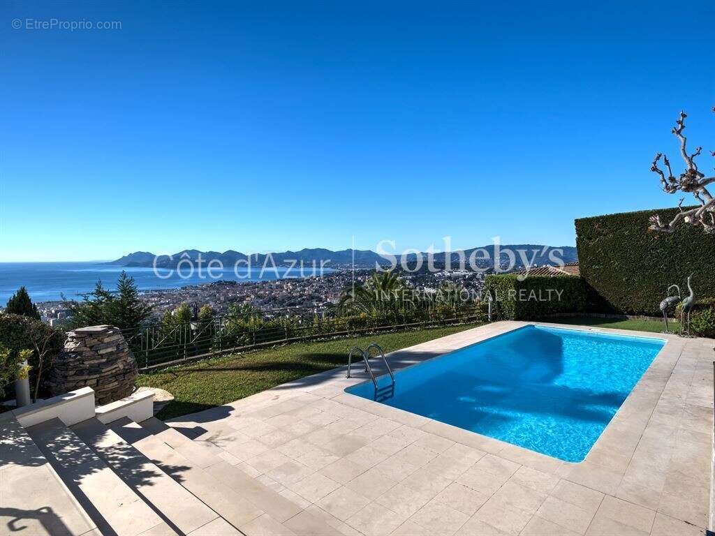Maison à CANNES