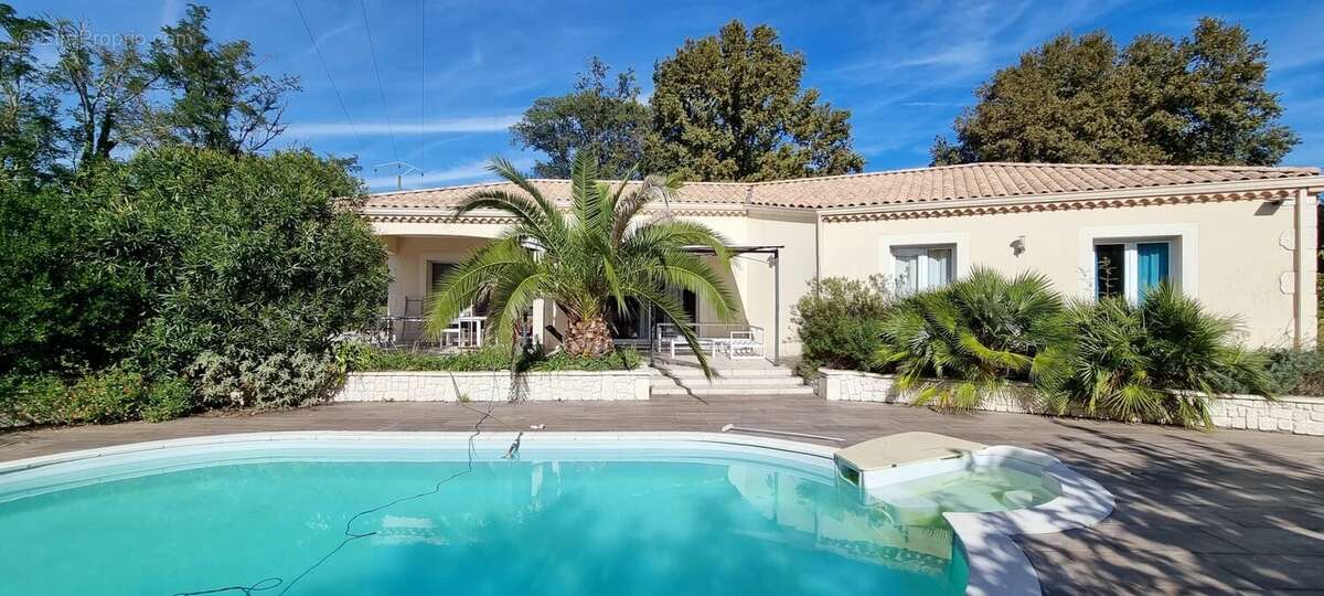 Maison à SAINT-GERMAIN-ET-MONS