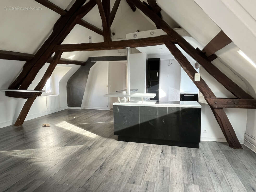 Appartement à PONT-SAINTE-MAXENCE