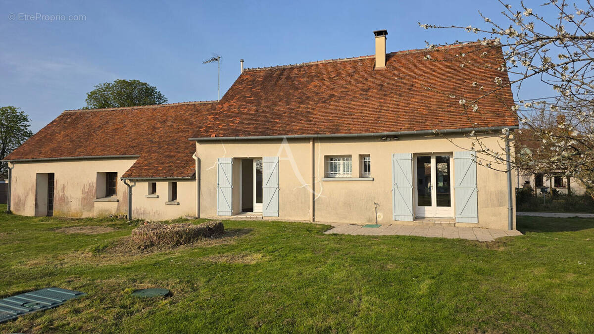 Maison à ORBIGNY