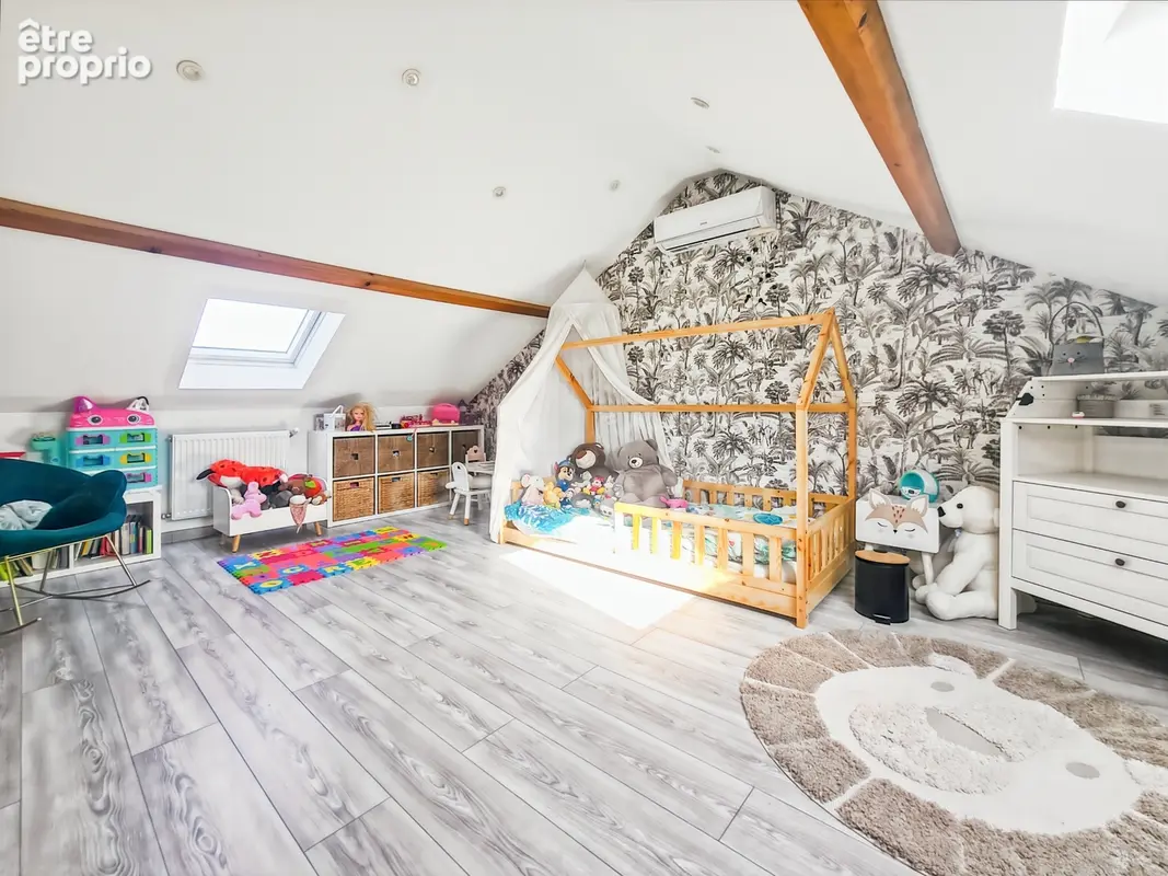 A seulement 7 minutes de Genlis, LONGCHAMP, belle maison spacieuse de 148 m² avec deux garages et piscine - photo 13