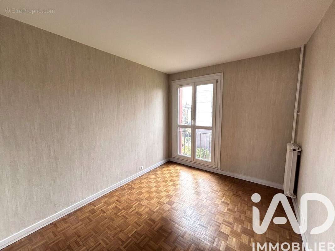 Photo 7 - Appartement à LES LILAS